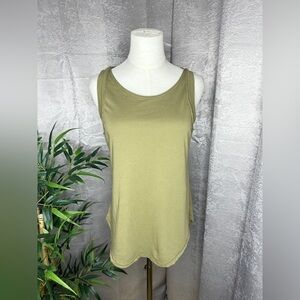 NEW We the Free Free People Women’s Relaxed Fit Tank Top in Olive Green Small